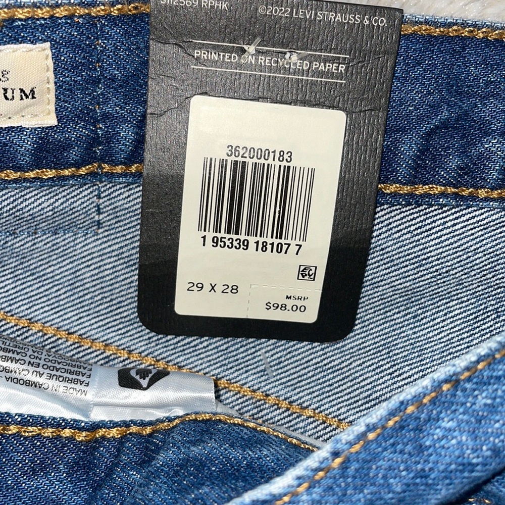 Levi's Blue Straight Leg Women's Jeans - Picture 3 of 8
